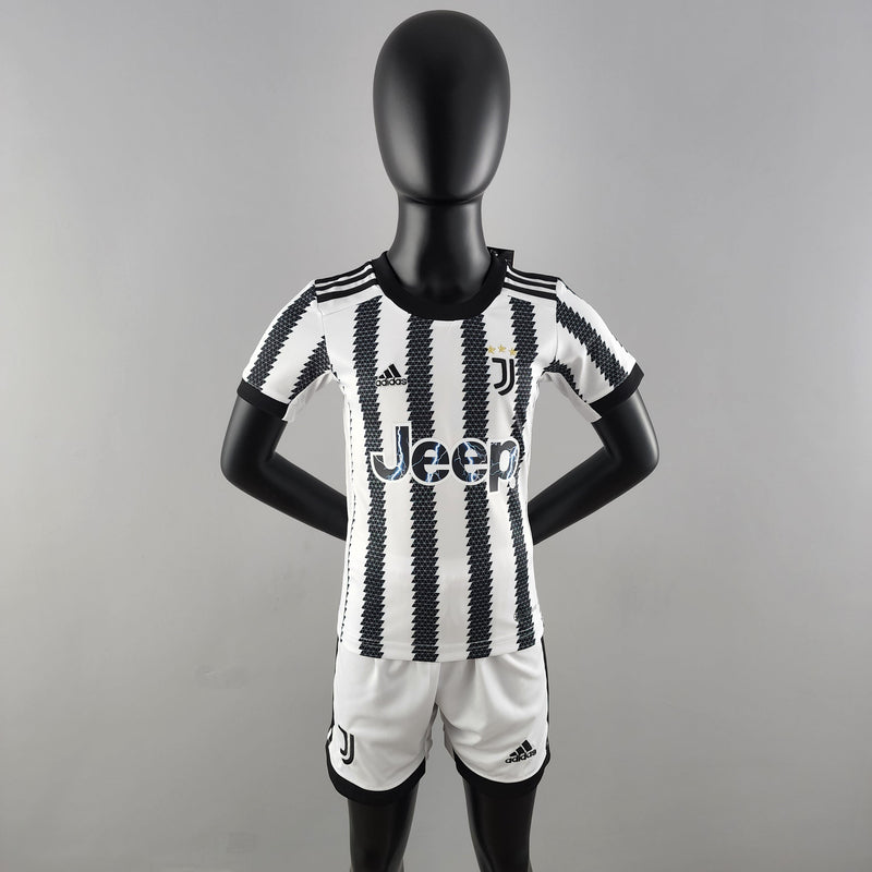 Conjunto Infantil Juventus 2022/23 - Home