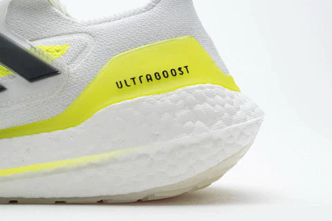 Tênis Ultraboost 21 Adidas